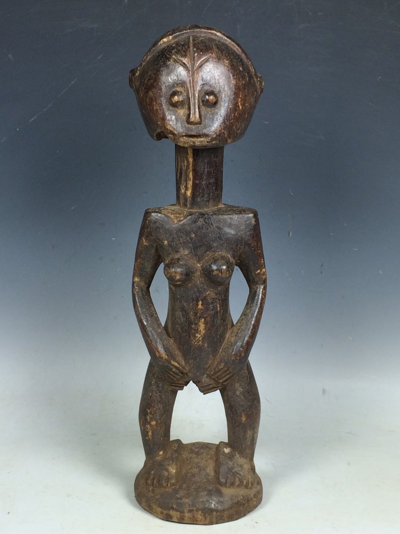 Fang Statue (1 of 5)