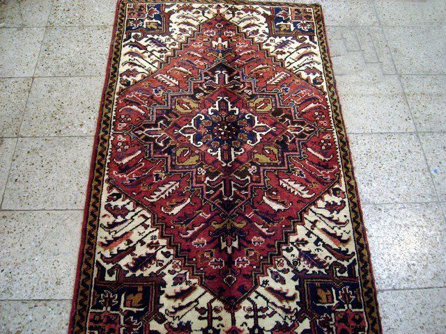3x4 Persian Heriz Rug Hand knotted geometric rugs (1 of 2)