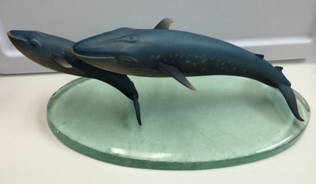 RARE Lorenz Hutschenreuther Blue Whales on Water (1 of 3)