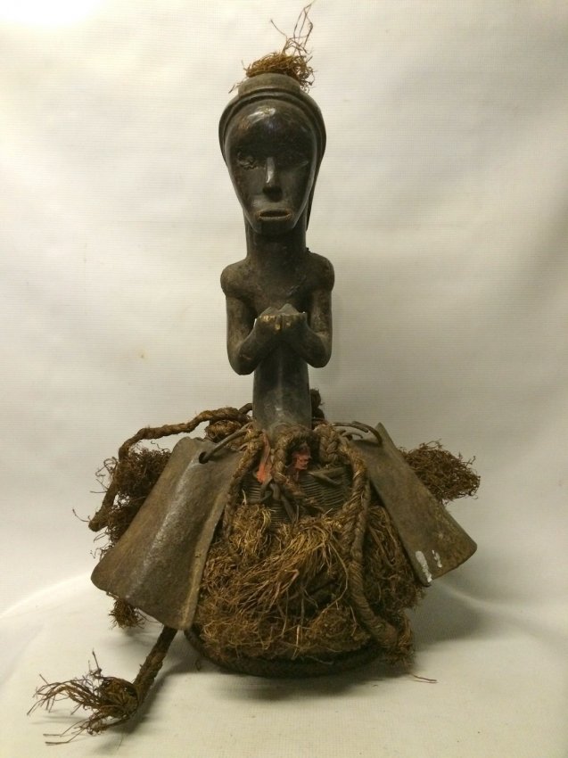 Fang Fetish Statue (1 of 5)