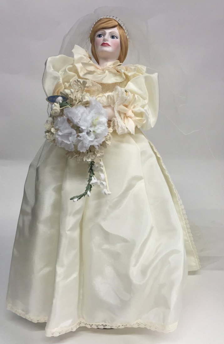 Royal Doulton Figurine Princess Diana Wedding Dress: Royal Doulton Figurine Princess Diana Wedding Dress Doll, H. 16" No Reserve Flat shipping rate within the Continental USA. Additional shipping and handling fees will apply for International shipping.