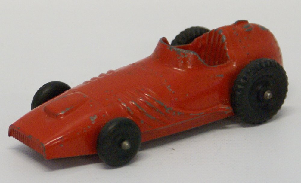 Vintage HUBLEY FERRARI Diecast Metal Toy Red 4" Rocket: Vintage HUBLEY FERRARI Diecast Metal Toy Red Indy Car. Rubber tires. Measures 4" long. Has some slight playwear paint chips and scratches. Overall very good condition. Shipping Domestic: Shipping rate