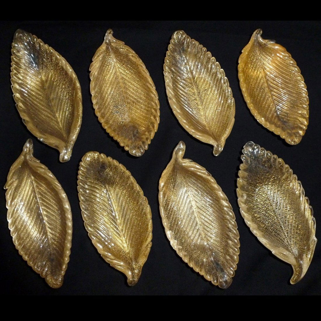 Set of Eight Murano Gold Leaf Salt Cellars/Finger Bowls (1 of 2)