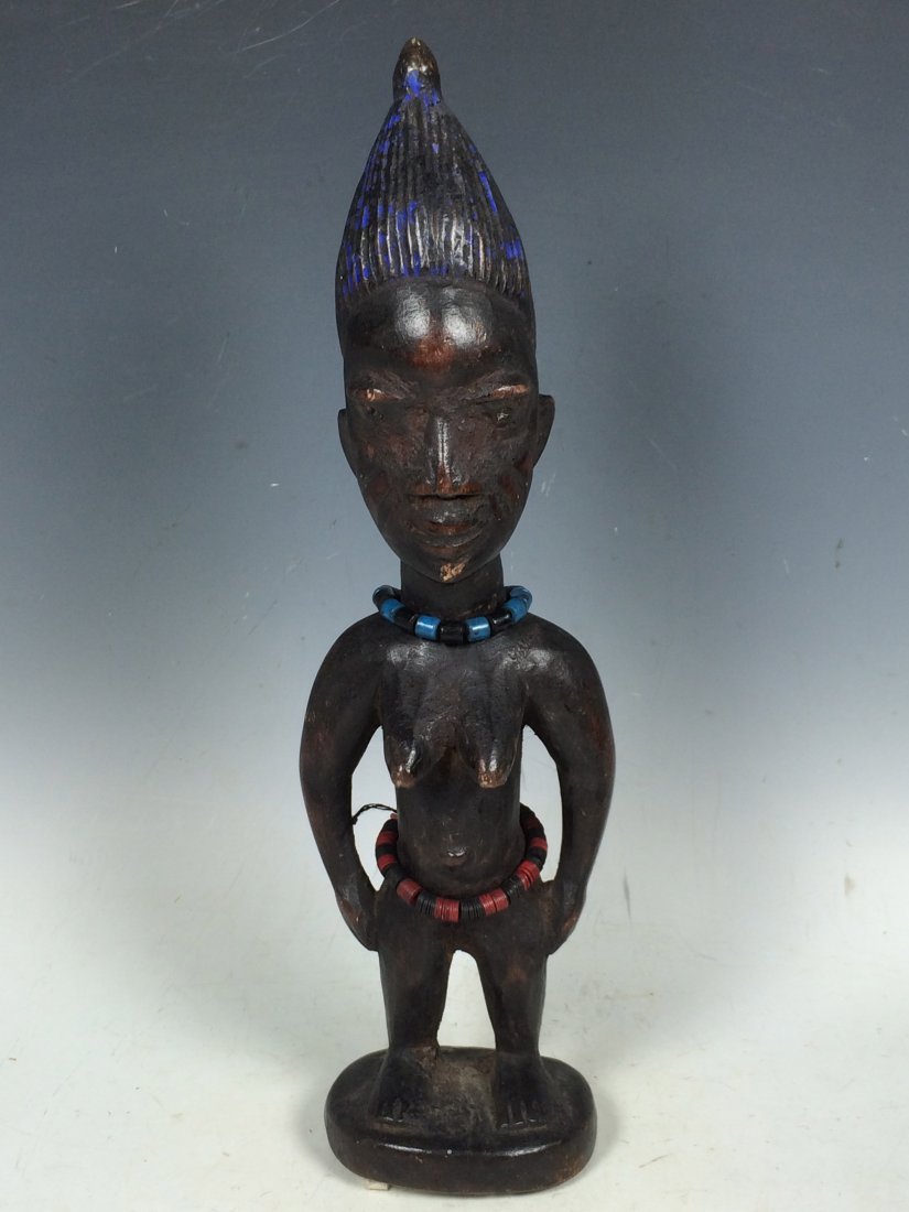 Yuroba Statue (1 of 4)