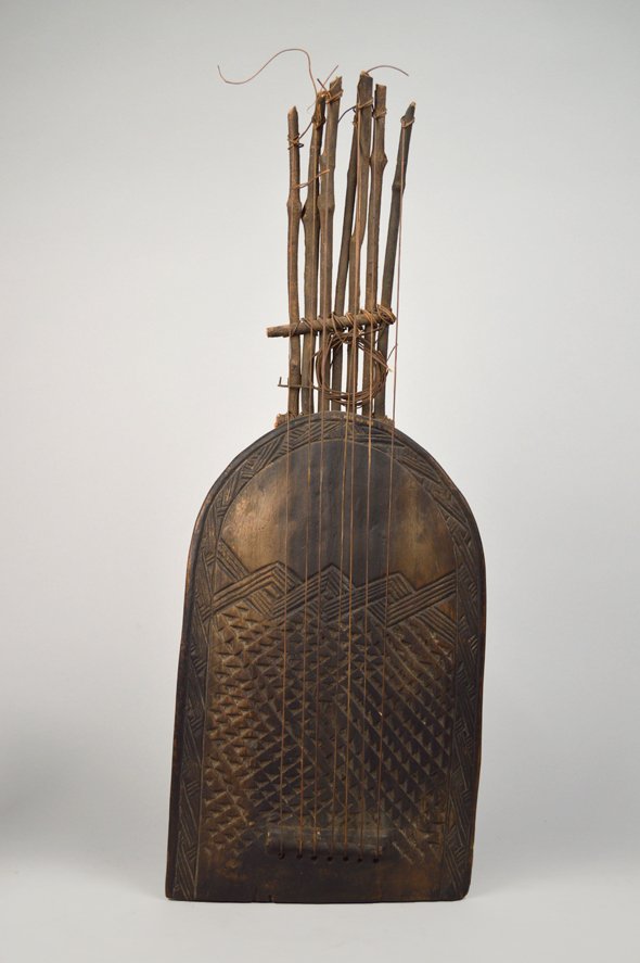 Congolese Lute Harp (1 of 4)