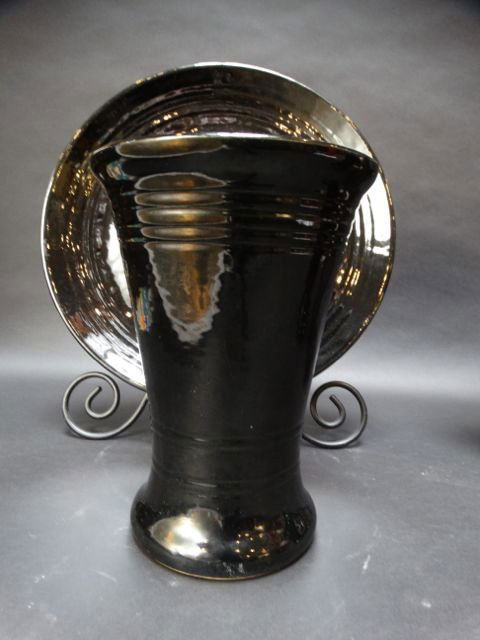 Bauer Black Stock Vase (1 of 3)