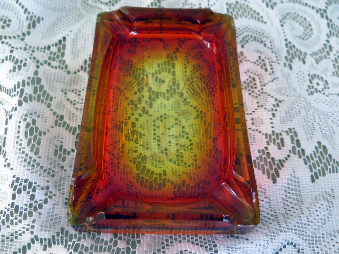 L.E. Smith Ashtray (1 of 3)