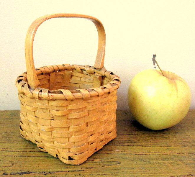 Tiny Early Yellow Painted Basket (1 of 6)