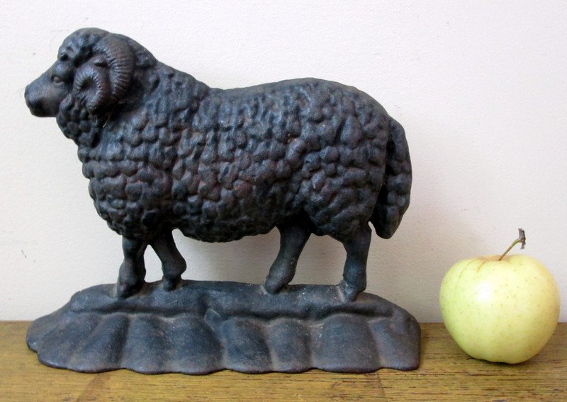 Ram Doorstop (1 of 7)