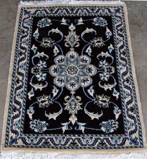 FINE QUALITY SILK BLENDED PERSIAN NAIN RUG (1 of 4)