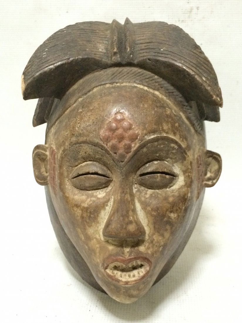 Punu Mask (1 of 5)