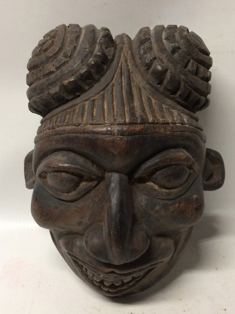 Bamileke Mask (1 of 4)
