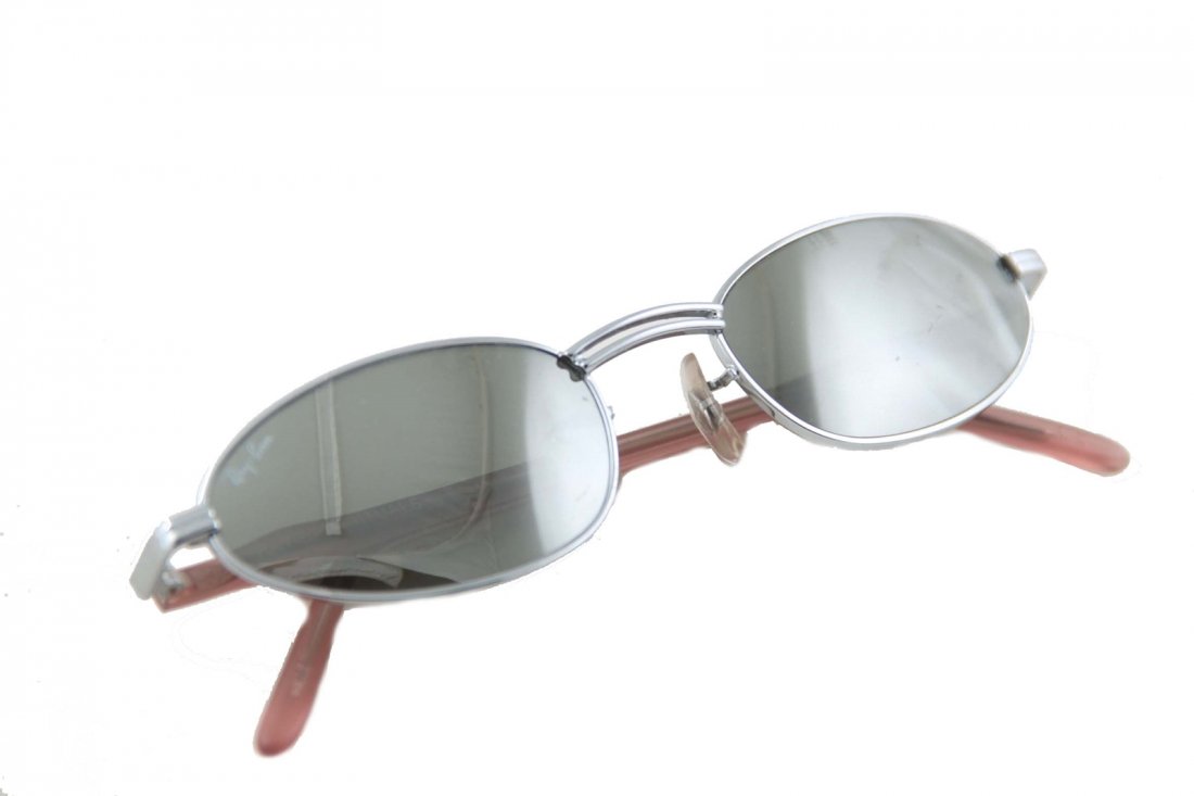 RAY BAN B&L Vintage SUNGLASSES RITUALS Bewitched W2551: RAY BAN B&L Vintage Sunglasses RITUALS Bewitched W2551 Mirror Silver lens w/CASE - RAY BAN Vintage W2551 Rituals Betwitched sunglasses, with the rare "Pleasure Pink" Stems, with Bausch & Lomb Silver m