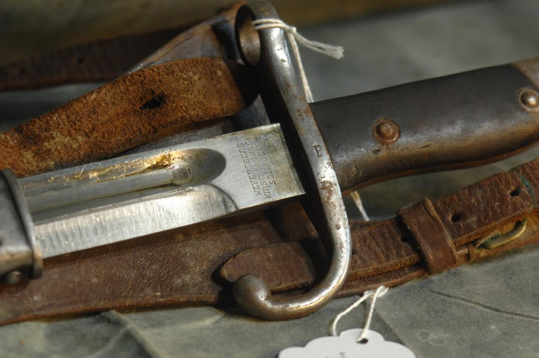 Weyersberg, Solingen: Argentine bayonet & frog, clean