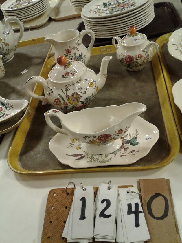 Copeland Spode Gainsborough-Teapot/Sugar/Crm/Gravy: This rare collection of Copeland Spode Gainsborough Pattern China was collected for 3 generations of Doctors in the 1,000 Islands of N.Y. The condition on almost every piece is in mint, mint condition
