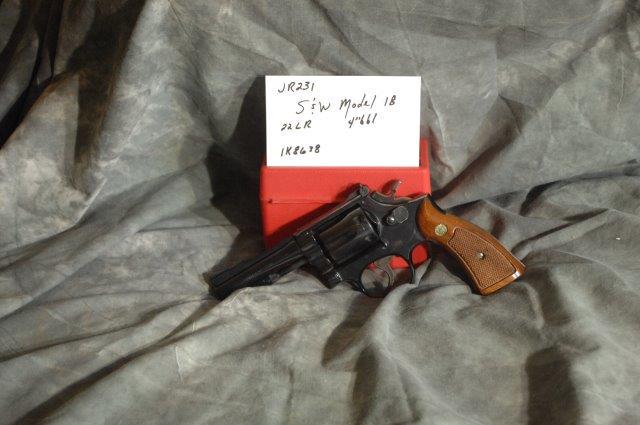 SMITH & WESSON, 18: 22 LR, 4 Barrel, Blue, Finish 99%, SerNo--1K8638