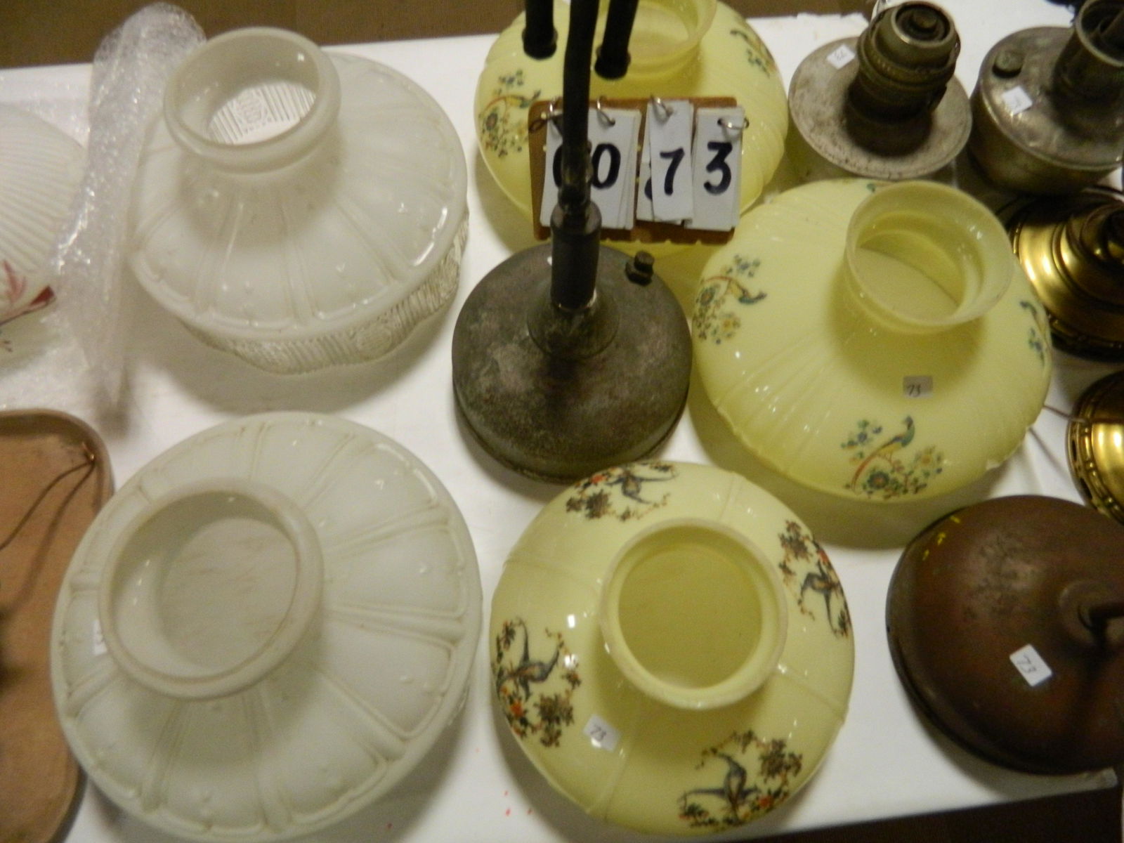 Rare Aladdin Lamp Shades and Bases (1 of 5)