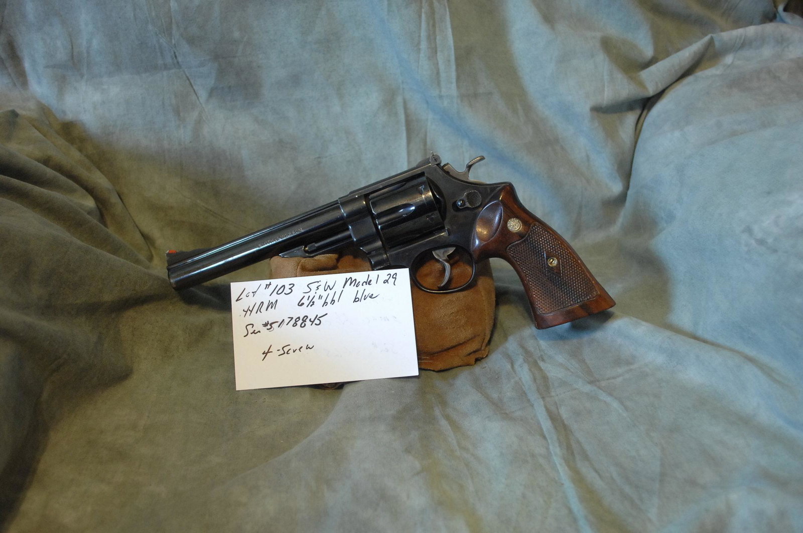 S&W Model 29: 44RM 6.5"bbl 4 srew blue Ser#-- S178845
