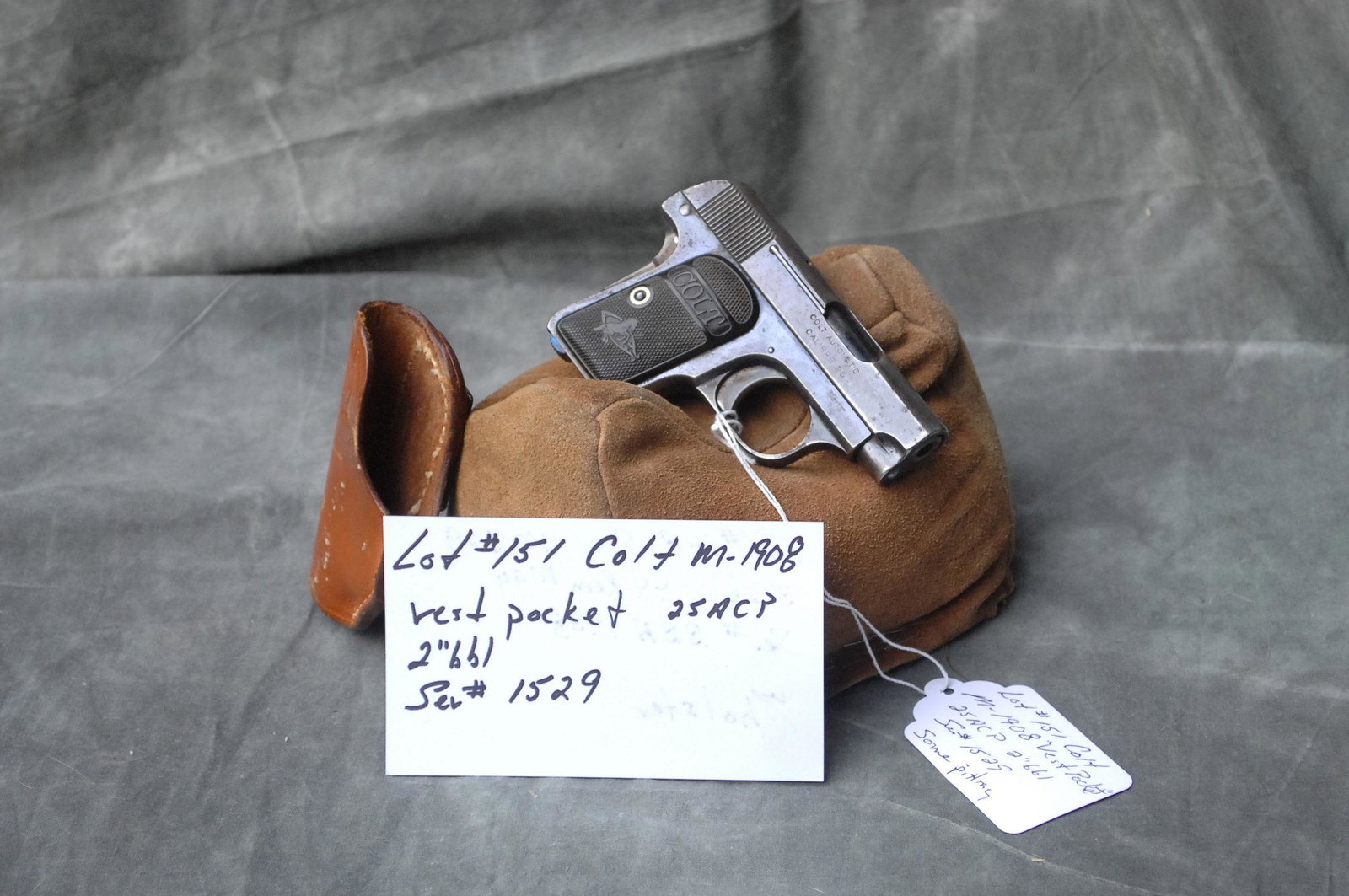 Colt M-1908 "Vest Pocket": 25 ACP 2"bbl some pitting Ser# 1529