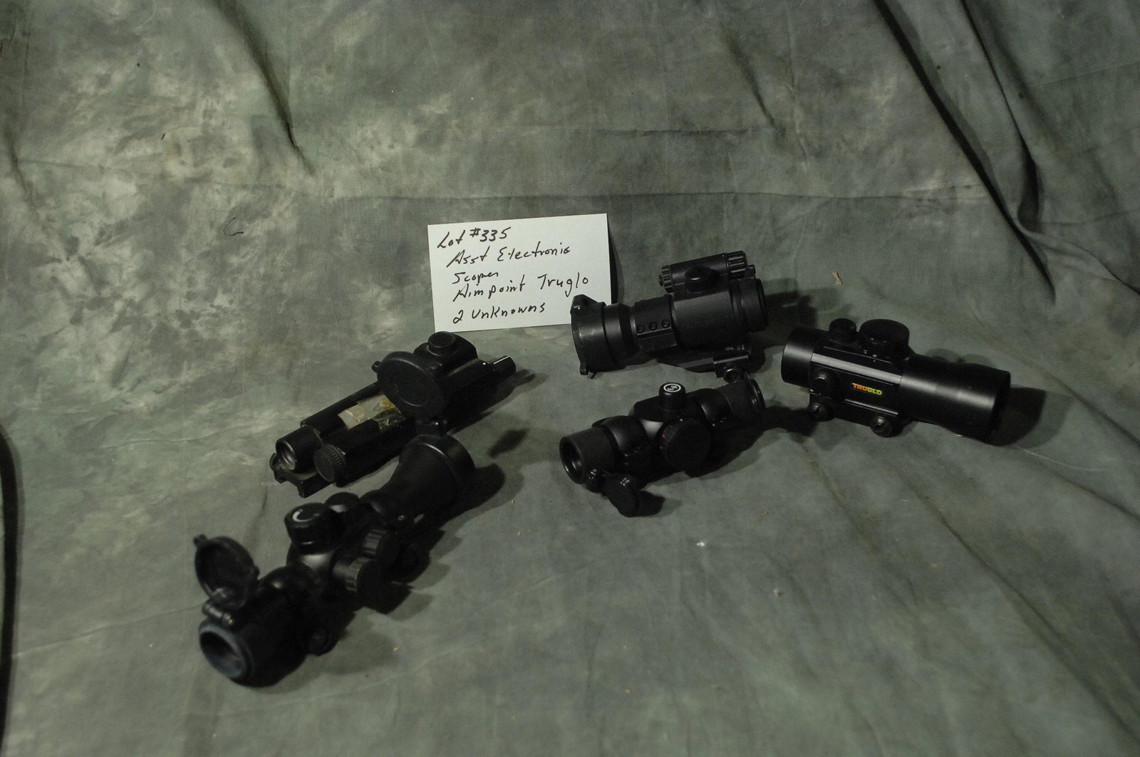 Assorted Electronic Scopes: Aimpoint, Truglo, & 2 unknowns