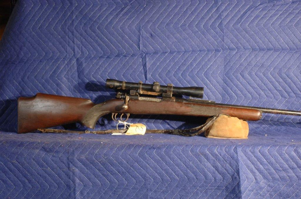Mauser 98 Sporterized: Mauser 98 Sporterized .257 Roberts. 24" bbl. Pitted. Double set triggers. Weaver K6 scope. Redfield mounts. Marbles rear and front sights. Serial No. 611.