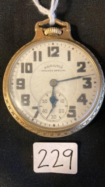 10K Gold Filled 21 Jewel Hamilton Pocket Watch: Nice 21 jewel working Hamilton pocket watch with a 10K gold filled case #992-BV.