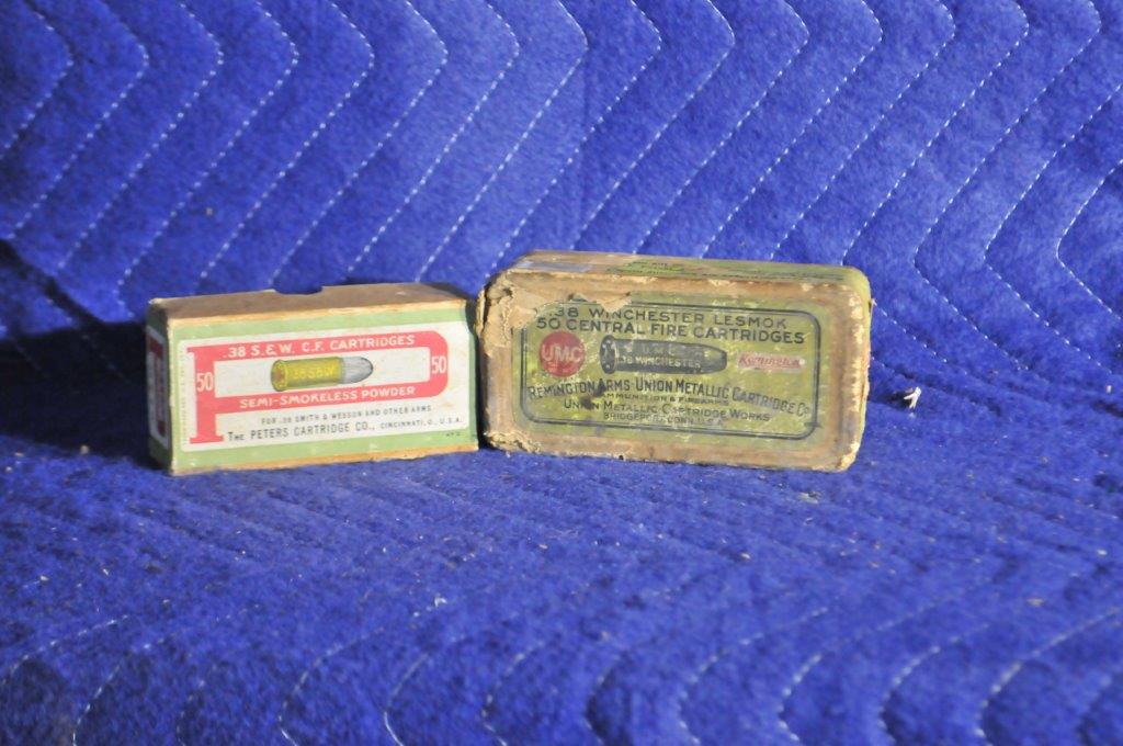 Antique 38 Ammo: Antique 38 ammo. Peters Cartridge Co. 38 S&W, full box. Remington Arms UMC 38 Winchester Lesmok, full box.