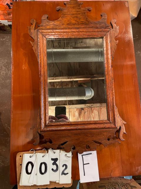 Small 1790s- 1800s Chippendale Mahogany Refinished Mirror: Nice Small Size 1790s- 1800s Chippendale Mahogany Refinished Mirror. In excellent condition, nice small sized 12" w x 20 " h