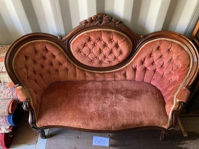 1890s Victorian Solid Walnut Settee: 1890s Victorian solid walnuts the tea with carved nuts and leaf design. In excellent condition. 57.5"w x 20"d x 37.125"h. Please read the Terms and Conditions of this auction thoroughly for IMPORTANT 