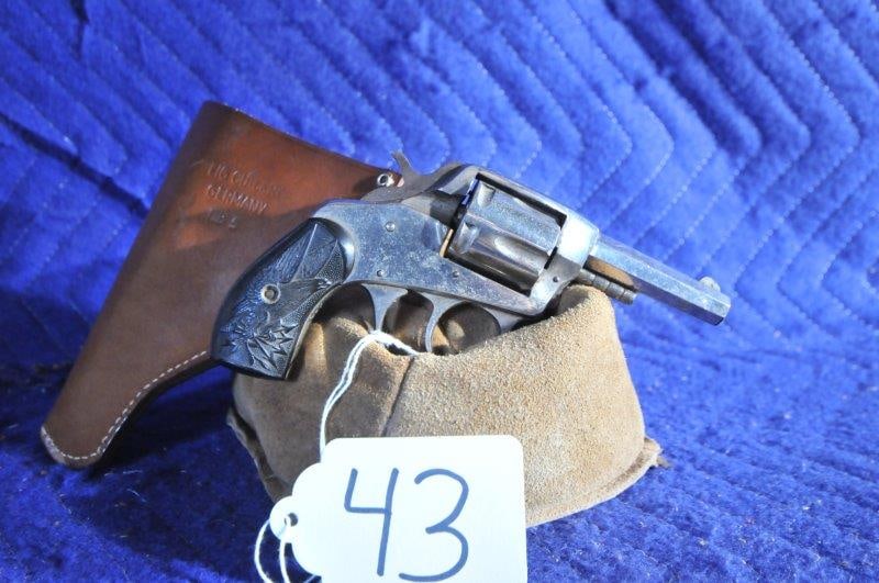 American Bulldog: American Bulldog. 32 S&W. 2.5" barrel. Nickel plated. Serial No. 2199.