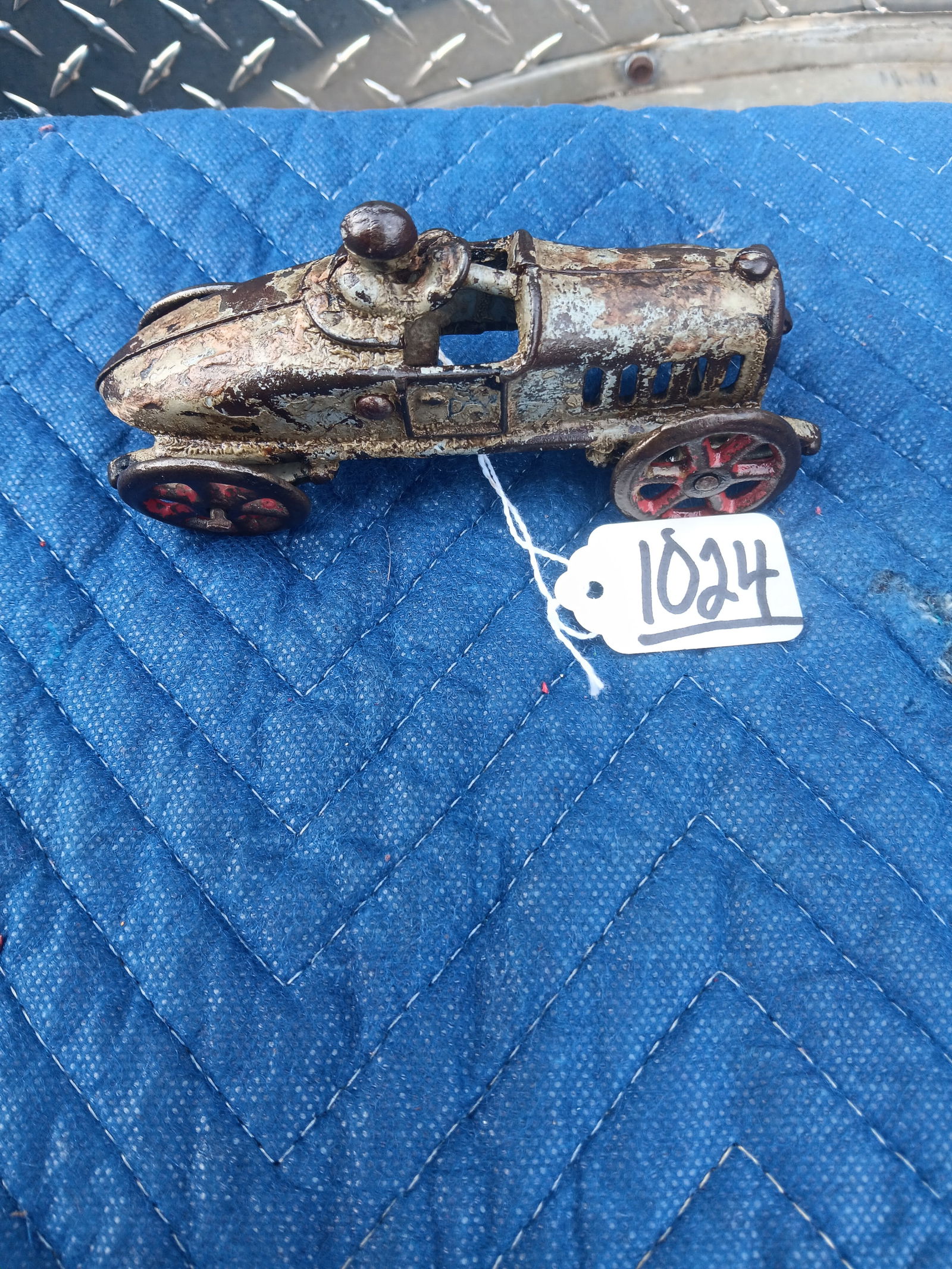 Hubley Cast Iron Racecar (1 of 9)