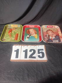 Three Vintage Advertising Trays (1 of 5)