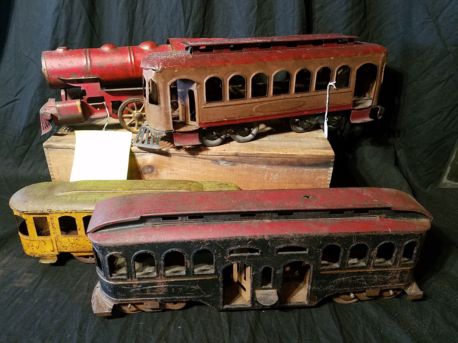 Four Floor Trains (1 of 6)