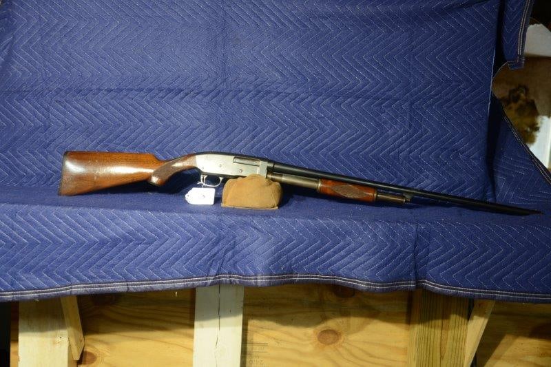 J. Stevens Arms Model 620: J. Stevens Arms Model 620. Browning/Stevens 20 gauge pump shotgun. 2.75" chamber. 28" full barrel. Serial No. 27294.