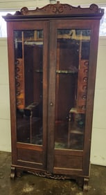 Vintage Oak Gun Cabinet