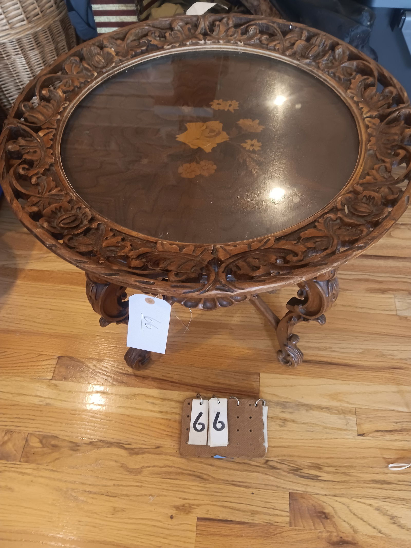 1920s American Highly Inlaid Floral Tea Table: 1920s American highly inlaid floral tea table. 23.75" dia. x 20.625"h. See photos. From the Dr. Thomas Fallon Collection.