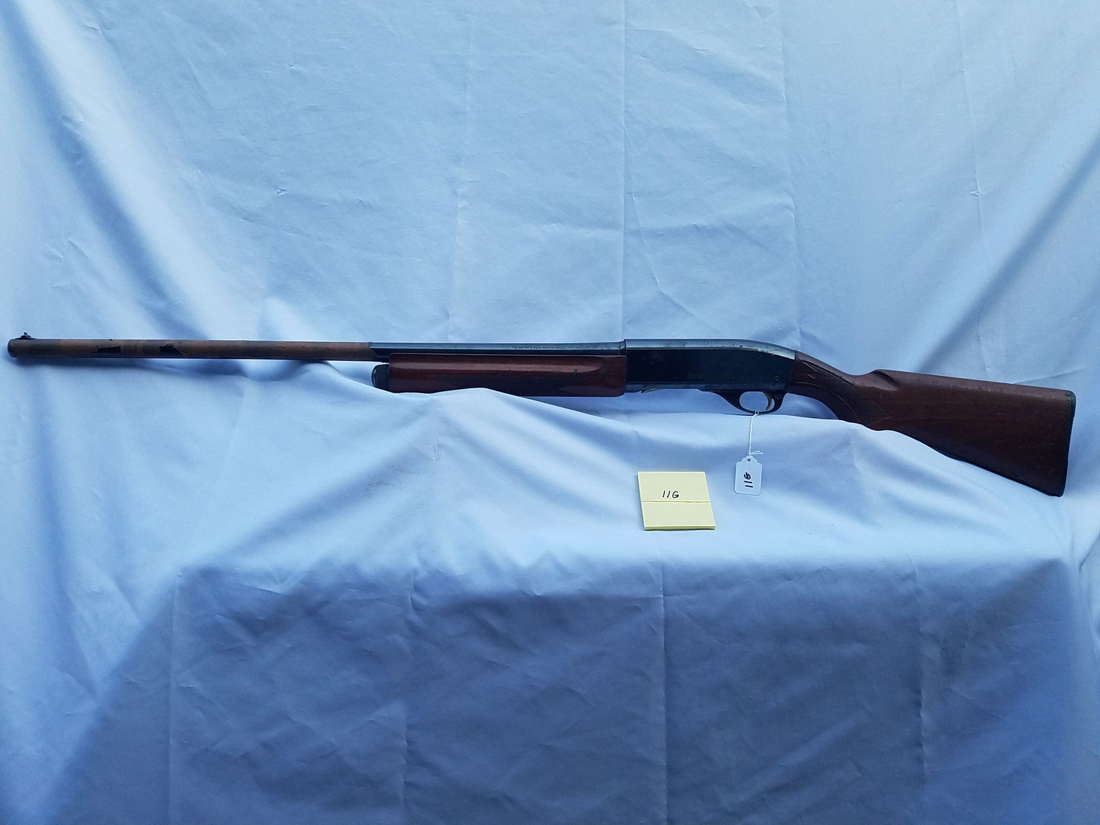Remington Mohawk 48: Remington Mohawk 48. Semi-automatic 12 gauge, 2.75" shells. 28" barrel, modified choke. More than half the barrel is covered in tape, barrel condition unknown. Receiver has minor rust and pitting. Sto