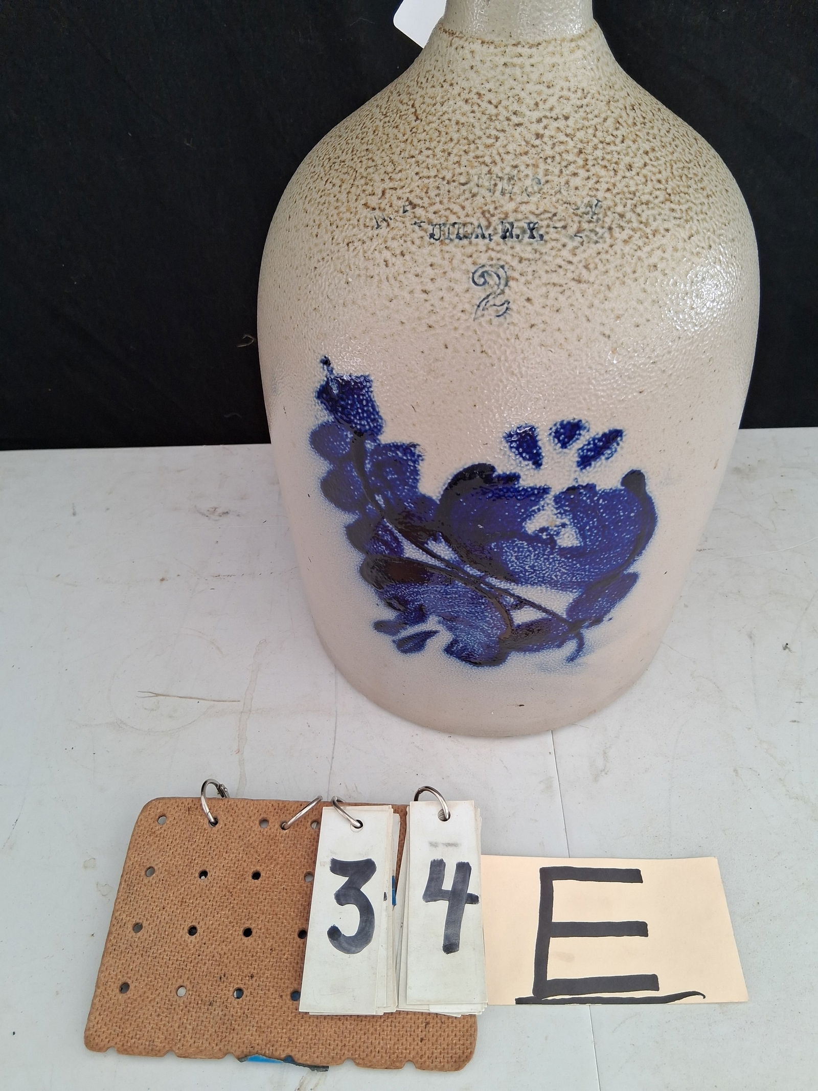 1830s Whites of Utica Two Gallon Floral Stoneware Jug: 1830s Whites of Utica two gallon floral stoneware jug in mint condition. 8.5" dia. x 14.25"h. See photos.