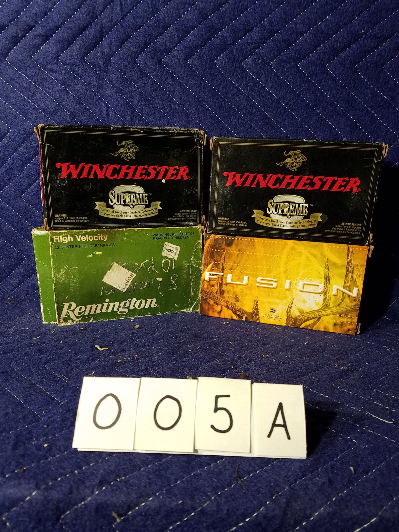 25-06 Ammo: 25-06 ammunition. One box of Remington, 120 grain (8 rounds and 10 brass casings). One box of Fusion, 120 grain (20 rounds). Two boxes of Winchester, 85 grain (40 rounds). 68 rounds and 10 brass