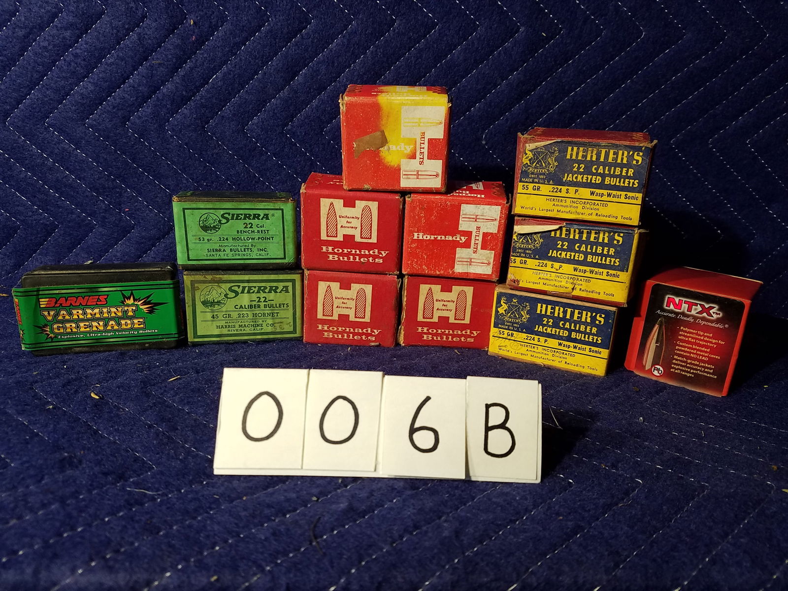 22 Caliber Bullets: 22 caliber bullets. Various manufacturers. See photos.