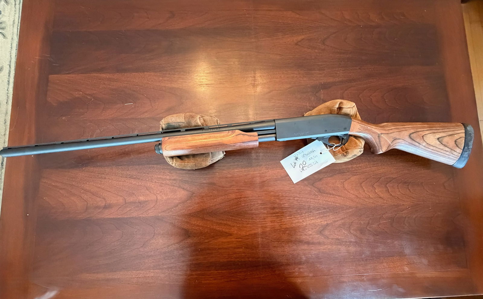 Remington Model 870: Remington Model 870. 20 gauge. 2.75" or 3" shells. 26" vent rib barrel. Removable improved cylinder choke. Serial No. RS15511N. See photos.