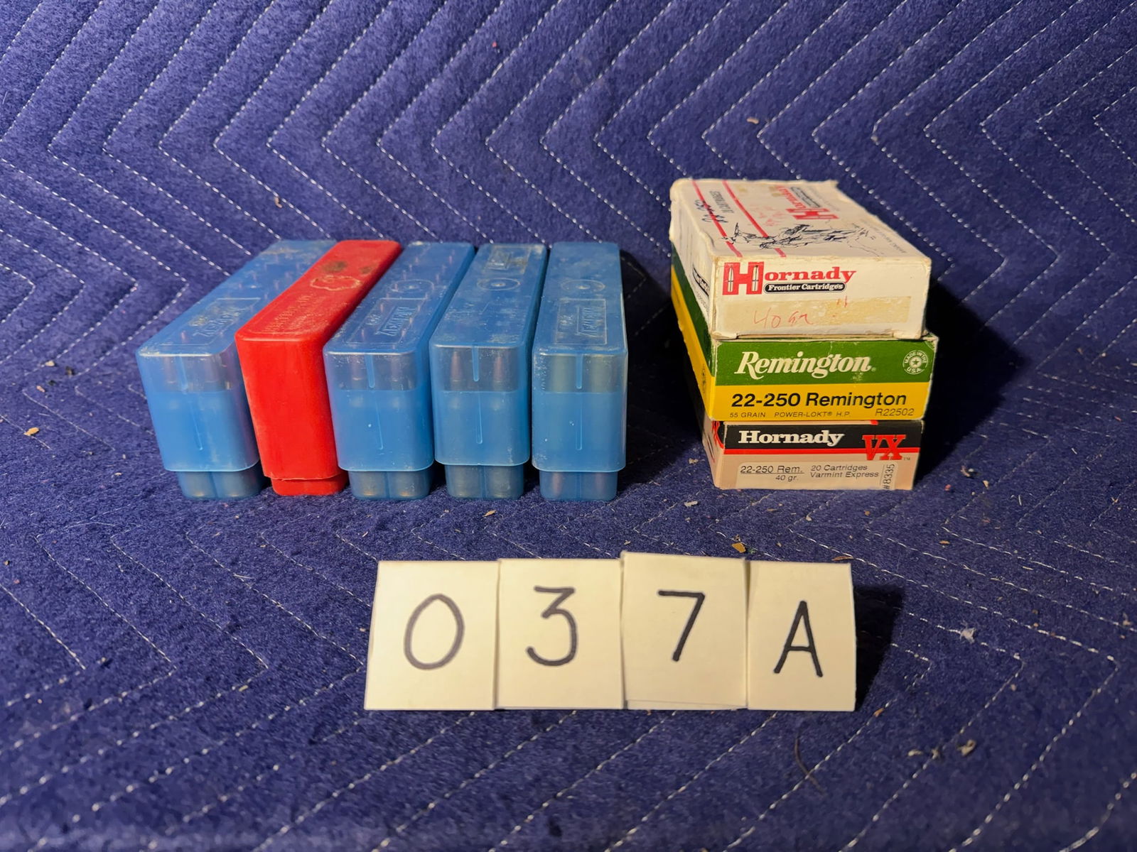 22-250 Ammo: 22-250 ammunition. Various manufacturers. 32 factory rounds and the rest are reloads. 159 rounds total. See photos.