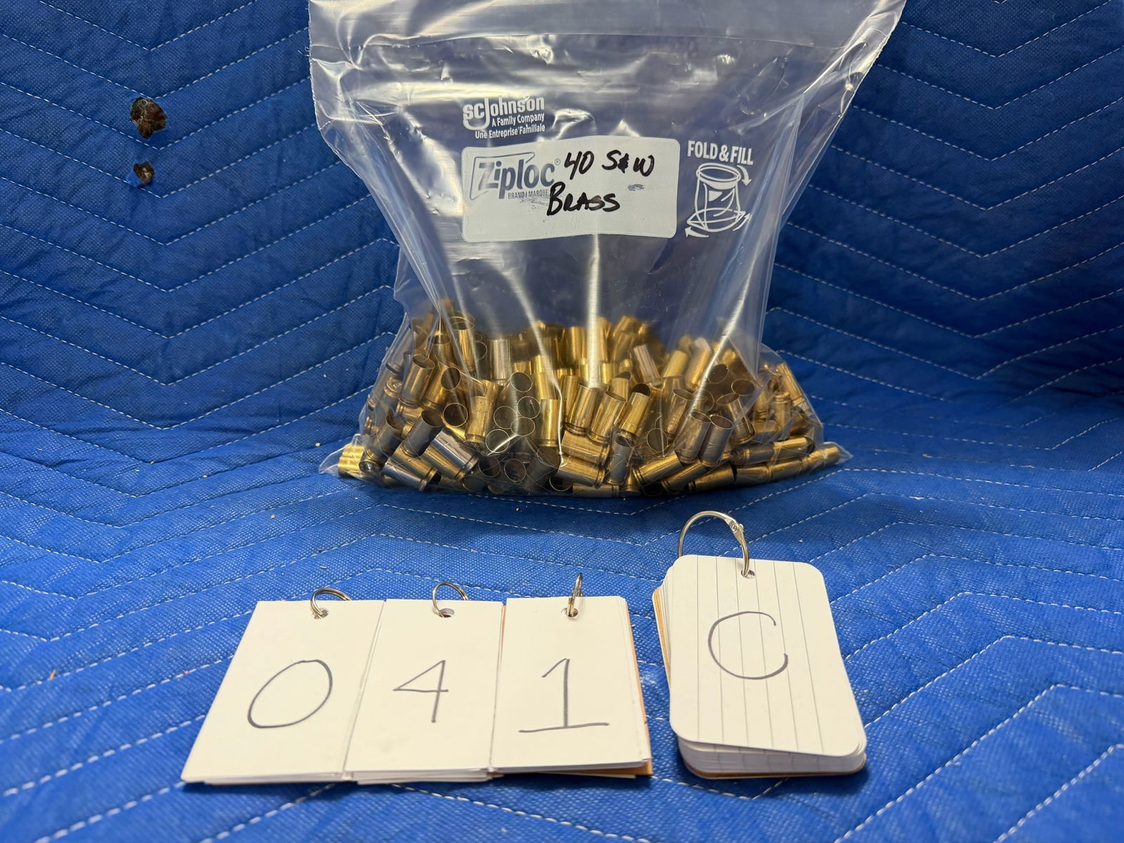 40 Smith & Wesson Brass: 40 Smith & Wesson brass casings, once fired. 3.2 pounds total. Approximately 100 casings per pound. See photos.