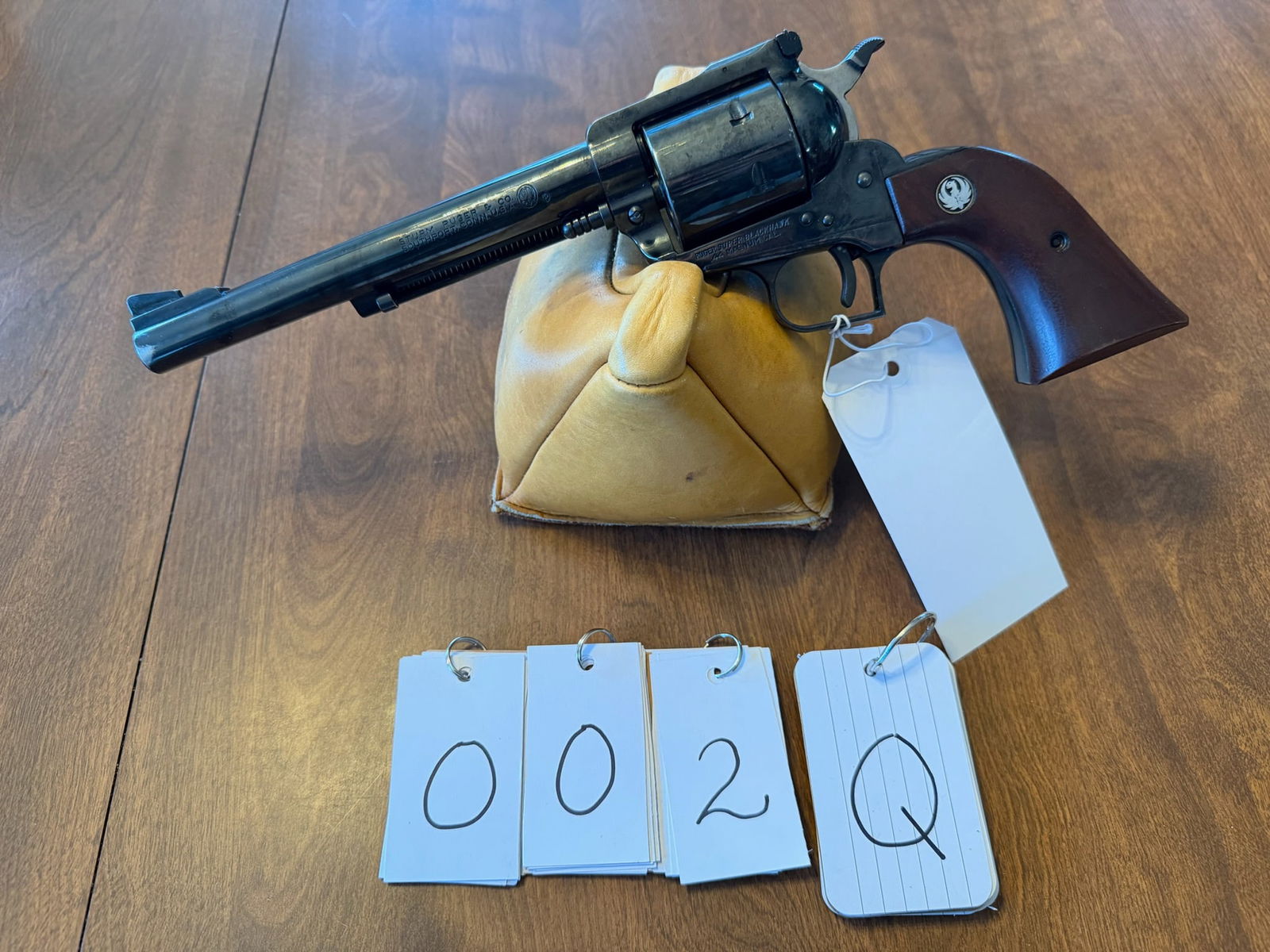 Ruger Super Blackhawk - 2