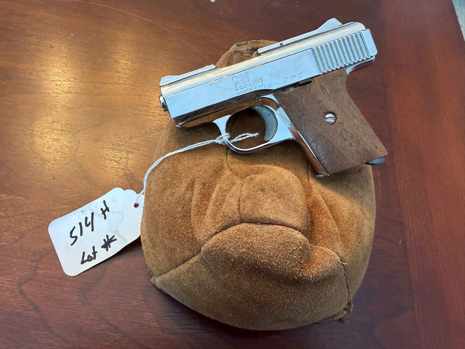 Raven Arms Model MP-25: Raven Arms Model MP-25. 25 ACP. Serial No. 1130879. See photos.