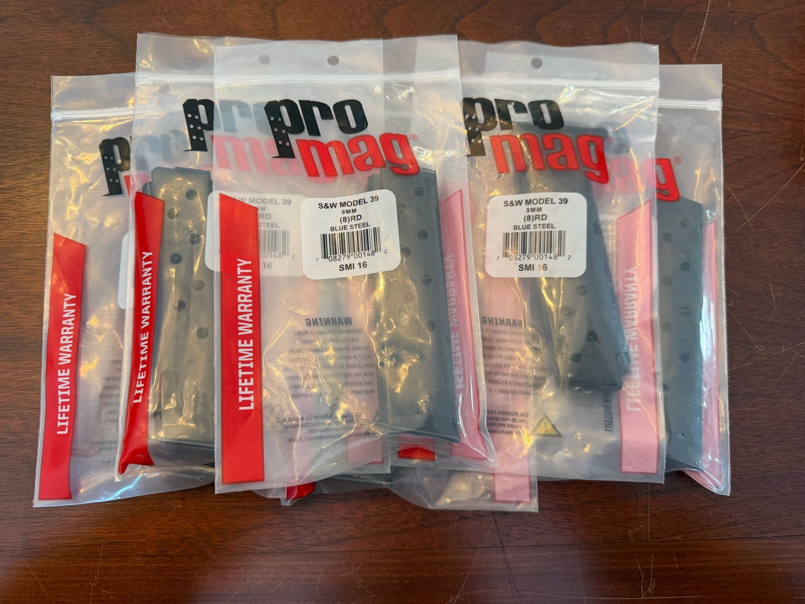 Six Smith & Wesson Model 39 Eight Round 9mm Magazines: Six Smith & Wesson Model 39 eight round 9mm magazines. New in the packaging. See photos.