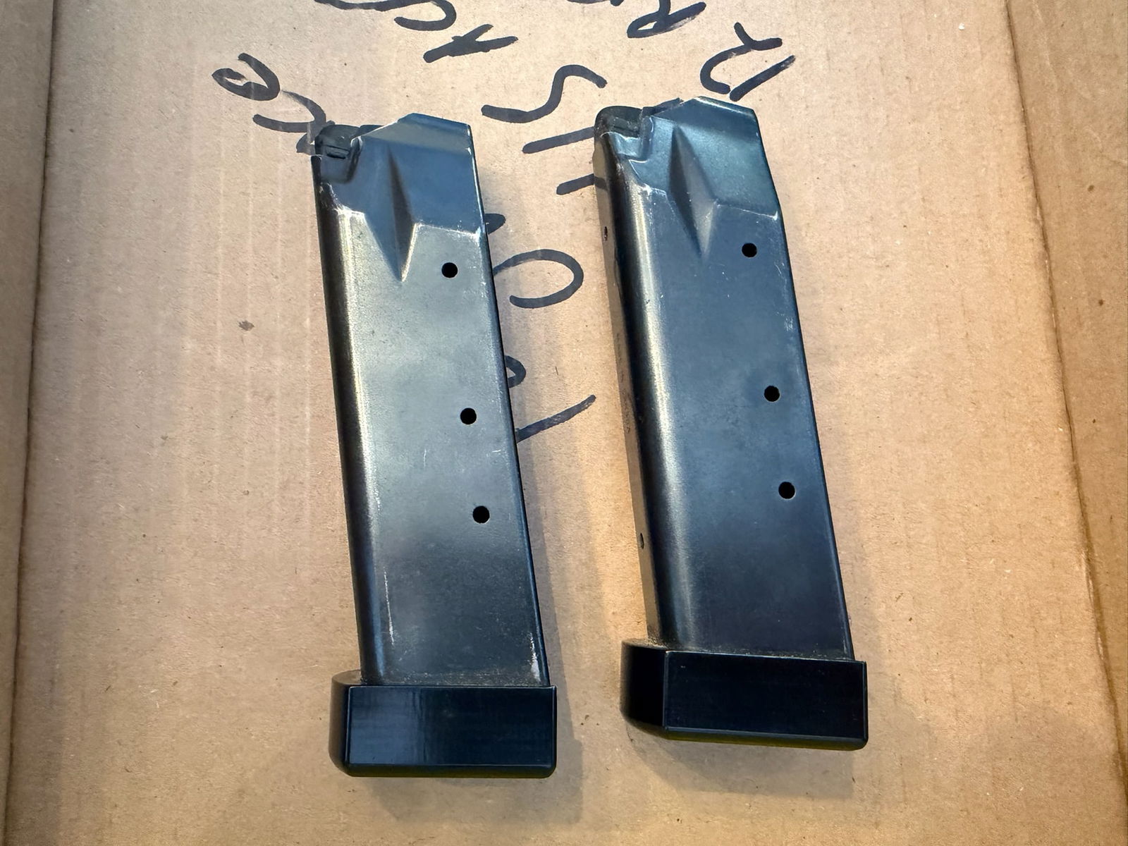 Two Para Ordnance 12 Round 45 ACP Magazines (1 of 1)