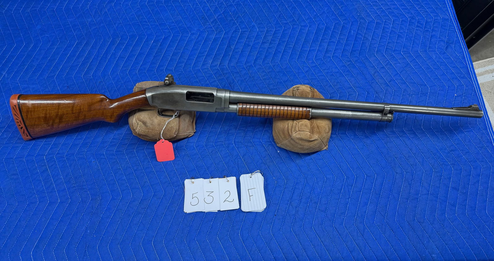 Winchester Model 12 - 4