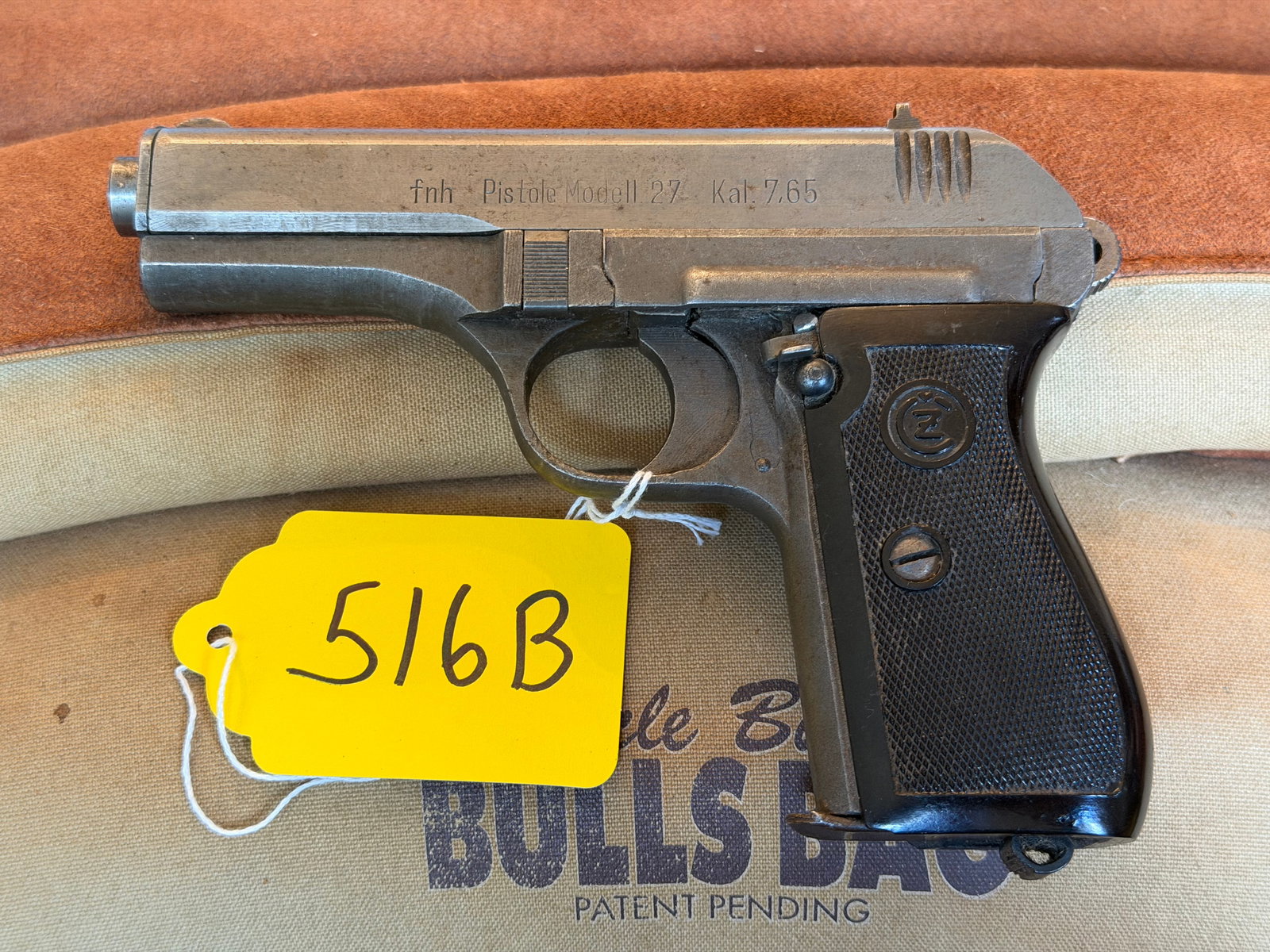 FNH Pistole Modell 27 (1 of 2)