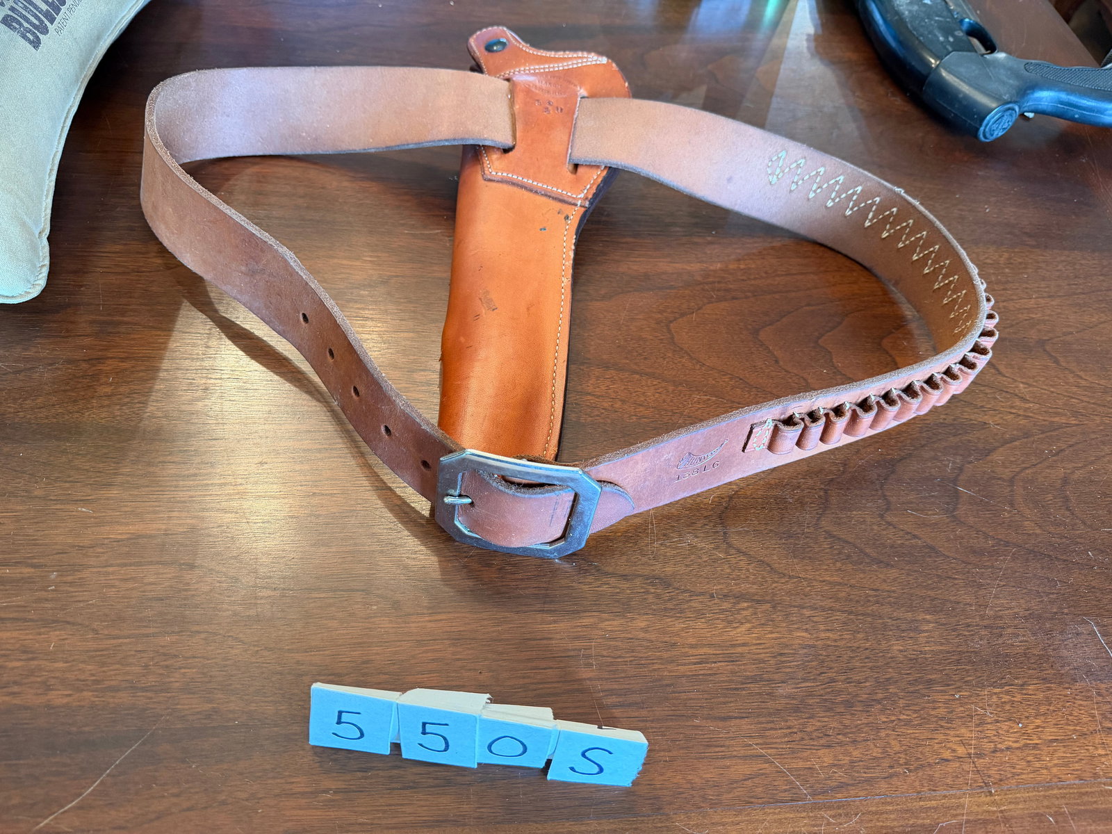 Large Frame Revolver Holster with Cartridge Belt: Large frame revolver holster with cartridge belt. See photos.